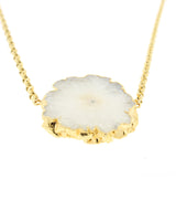 Zuri Solar Quartz slab plating zoom in