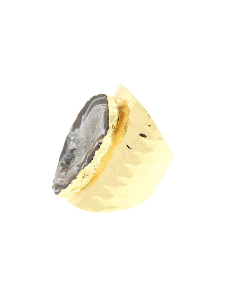 Side View of a Cigar Ring